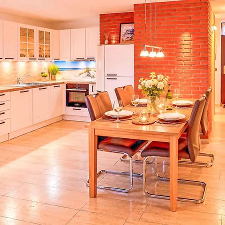 Albatros Royal By Interhome Apartment *